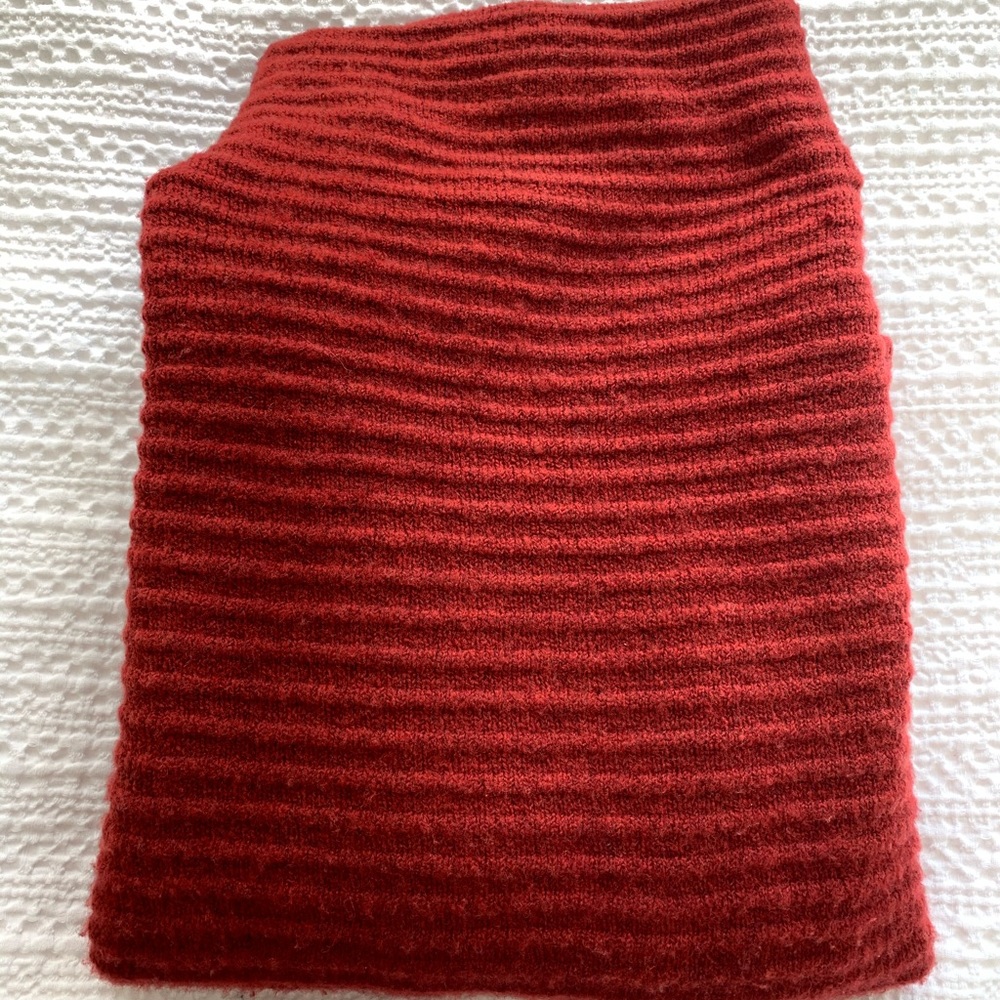 Madewell mock turtleneck sweater in burnt red